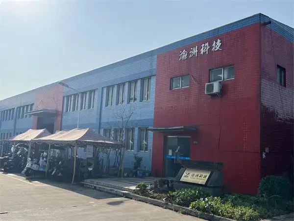 机加车间外